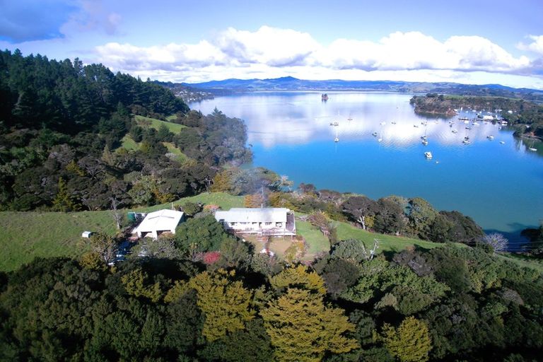 Photo of property in 225 Okura Bay Road, Totara North, Kaeo, 0479