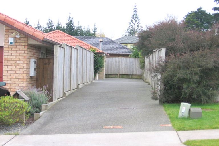 Photo of property in 14 Gilford Place, East Tamaki Heights, Auckland, 2016