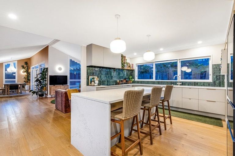 Photo of property in 5 Saint Columbans Grove, Boulcott, Lower Hutt, 5010