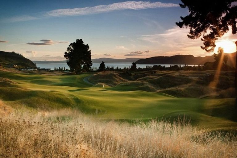 Photo of property in 52 Kittyhawk Drive, Kinloch, Taupo, 3377