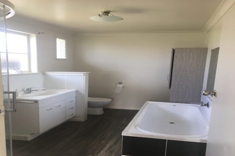 Photo of property in 25 Paterson Street, Frankton, Hamilton, 3204