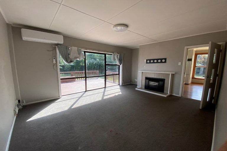 Photo of property in 5 Nyton Place, Bryndwr, Christchurch, 8053