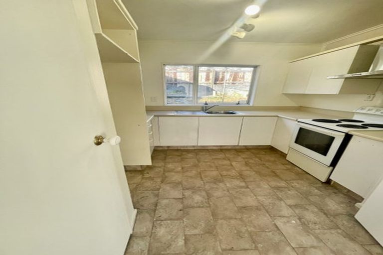 Photo of property in 2/236 Helston Road, Paparangi, Wellington, 6037