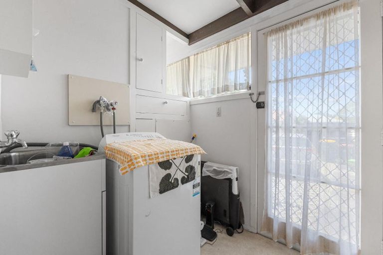 Photo of property in 3/127 Seabrook Avenue, New Lynn, Auckland, 0600