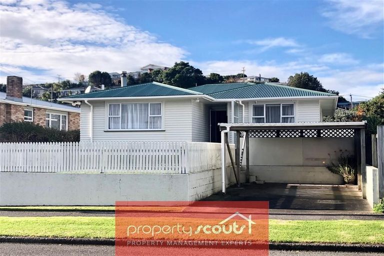 Photo of property in 4 Rosendale Avenue, Spotswood, New Plymouth, 4310