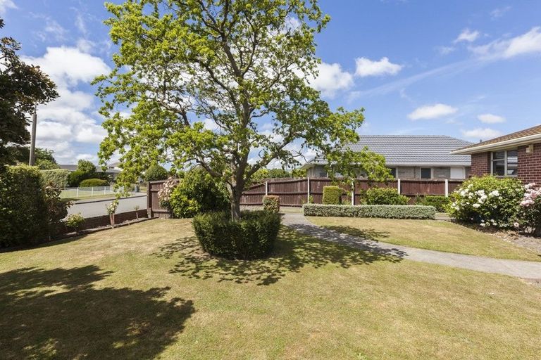 Photo of property in 41 Denise Crescent, Hornby, Christchurch, 8042