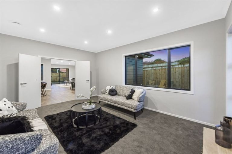 Photo of property in 15 Waikaka Place, Rototuna North, Hamilton, 3210