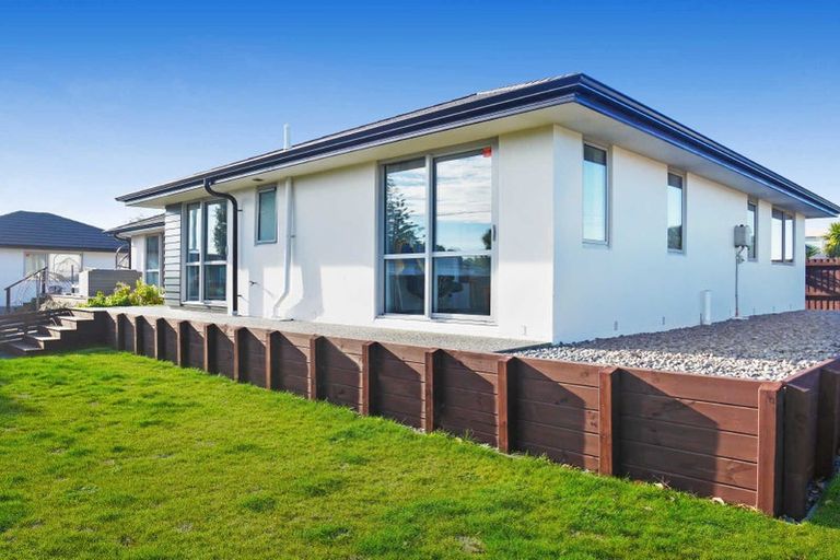 Photo of property in 15 Caspian Street, South New Brighton, Christchurch, 8062