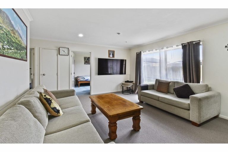 Photo of property in 44 Waimahia Avenue, Weymouth, Auckland, 2103