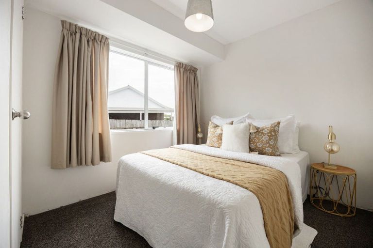 Photo of property in 6 Kentucky Crescent, Nawton, Hamilton, 3200