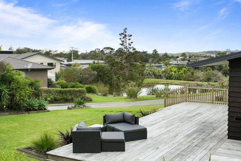 Photo of property in 11 Wharuka Glade, Mangawhai, 0505