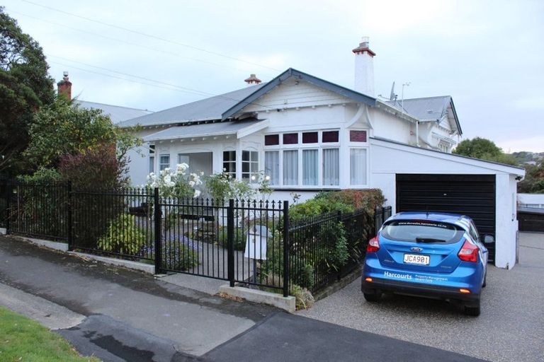 Photo of property in 10 Moana Crescent, Musselburgh, Dunedin, 9013