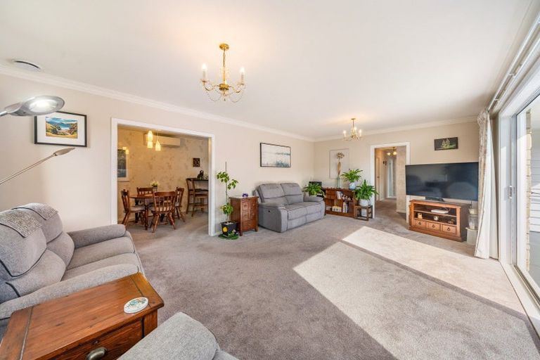 Photo of property in 5 Mcleod Street, Elderslea, Upper Hutt, 5018