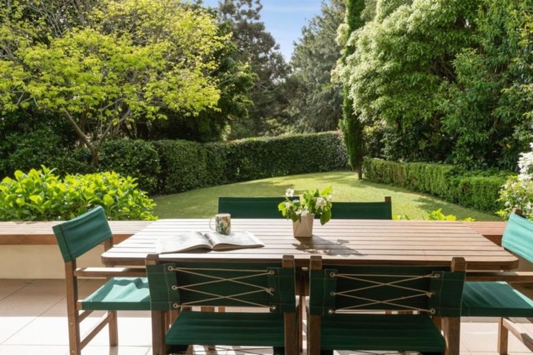 Photo of property in 124a Sandspit Road, Shelly Park, Auckland, 2014