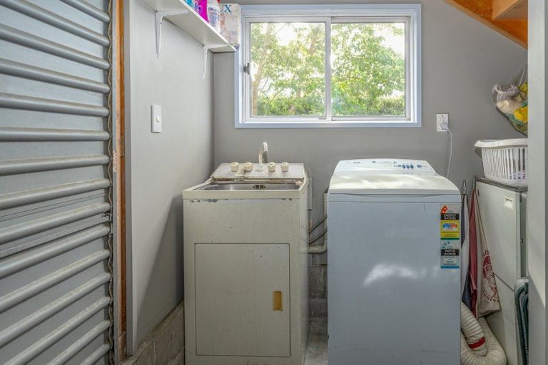 Photo of property in 28 Huffey Street, Geraldine, 7930