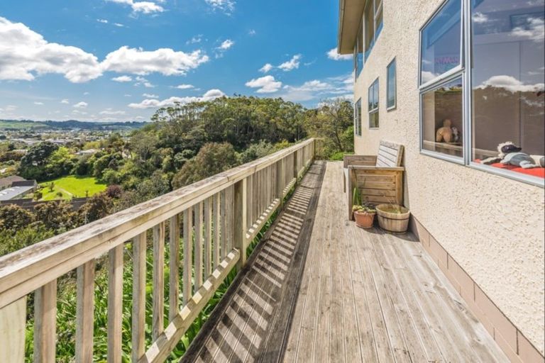 Photo of property in 27 Wairere Road, Bastia Hill, Whanganui, 4500