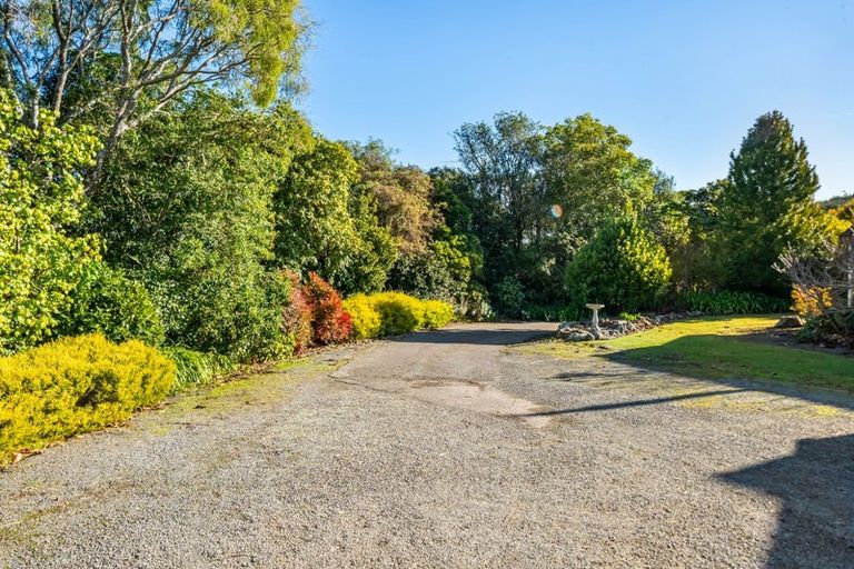 Photo of property in 8 Ahoroa Road, Judgeford, Porirua, 5381