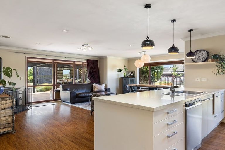 Photo of property in 10 Mchugh Crescent, Darfield, 7510