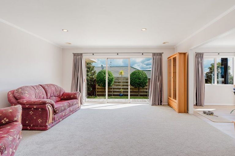 Photo of property in 38 Bartholomew Drive, Nawton, Hamilton, 3200