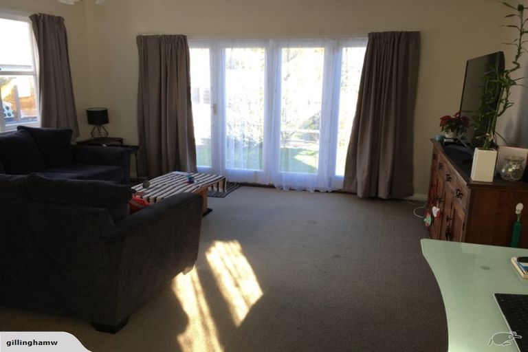 Photo of property in 74 Copeland Street, Epuni, Lower Hutt, 5011
