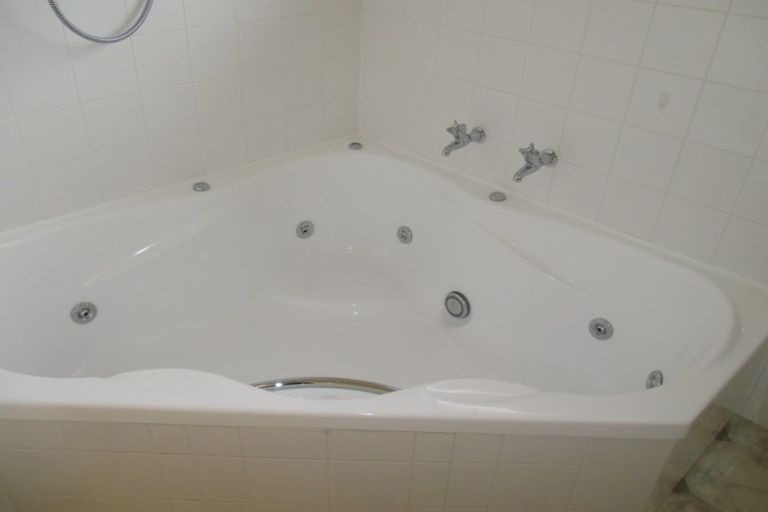 Photo of property in 403 Mairehau Road, Parklands, Christchurch, 8083