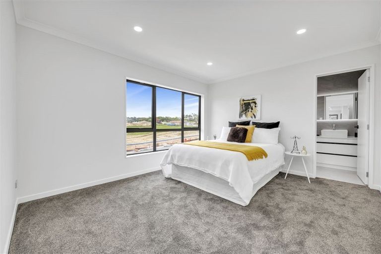 Photo of property in 11 Crossgar Road, Flat Bush, Auckland, 2019