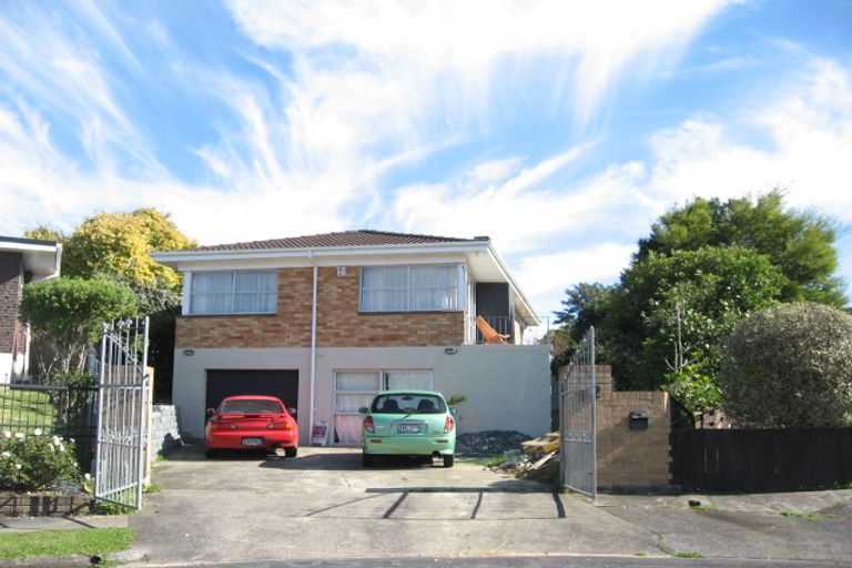 Photo of property in 12 Paulange Place, Pakuranga Heights, Auckland, 2010