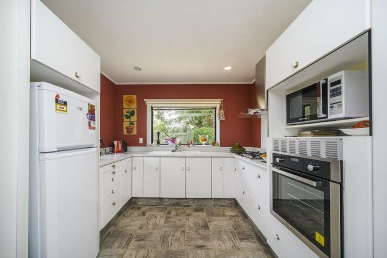 Photo of property in 10 Purdie Place, Milson, Palmerston North, 4414