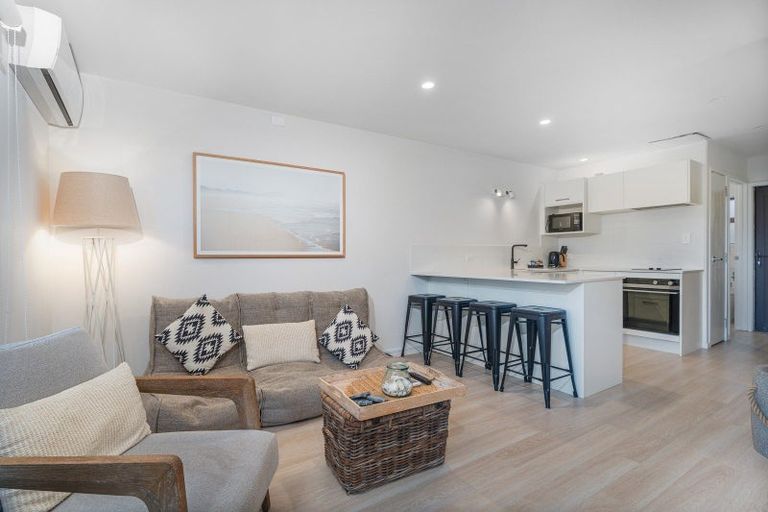 Photo of property in 1/223 Main Road North, Redwood, Christchurch, 8051