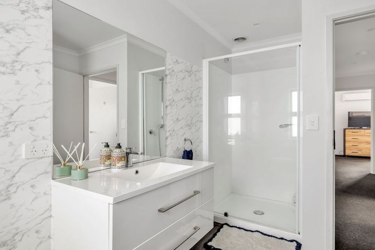 Photo of property in 13 Haroto Street, Manukau, Auckland, 2104