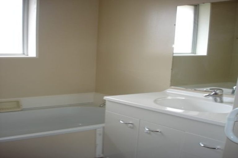 Photo of property in 90a Somerfield Street, Somerfield, Christchurch, 8024