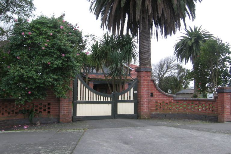 Photo of property in 183 Grey Street, Palmerston North, 4414