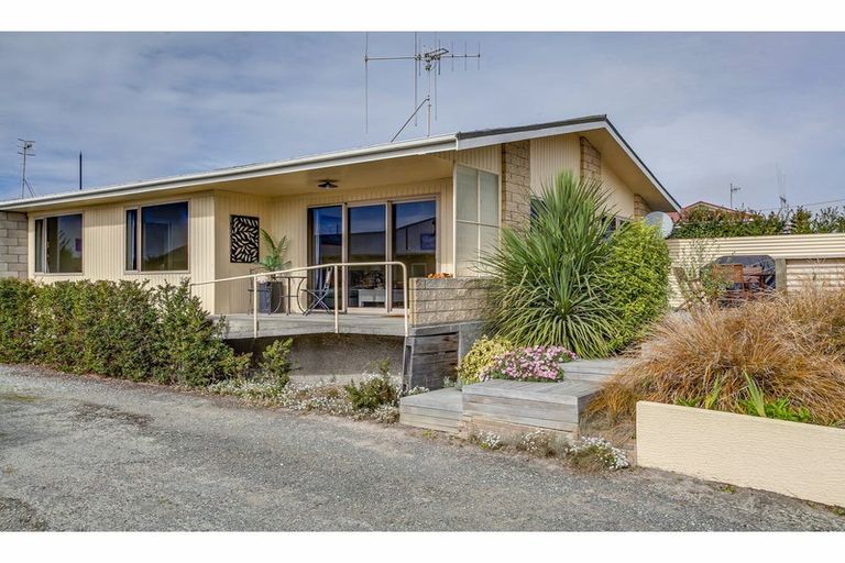 Photo of property in 1/6 Deal Street, Seaview, Timaru, 7910