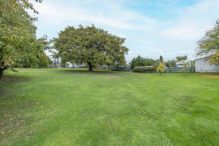 Photo of property in 335 Church Street, West End, Timaru, 7910