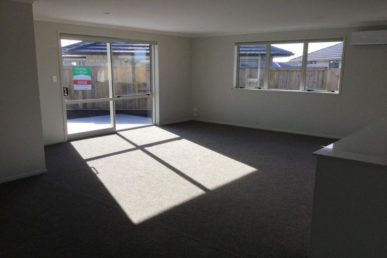 Photo of property in 5 Carronade Street, Papamoa Beach, Papamoa, 3118
