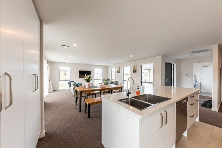 Photo of property in 2 Rodman Lane, Lake Tekapo, 7999