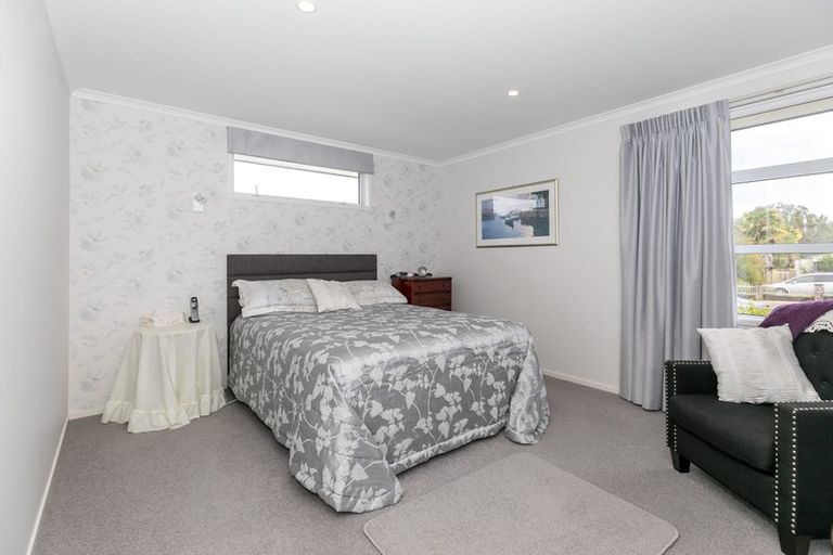 Photo of property in 99 Dixon Road, Glenview, Hamilton, 3206