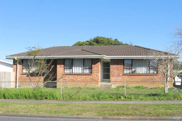 Photo of property in 43 Dominion Road, Papakura, 2110