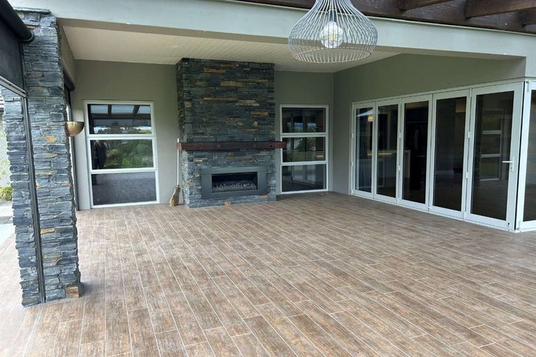 Photo of property in 198 State Highway 2 North, Bethlehem, Tauranga, 3110