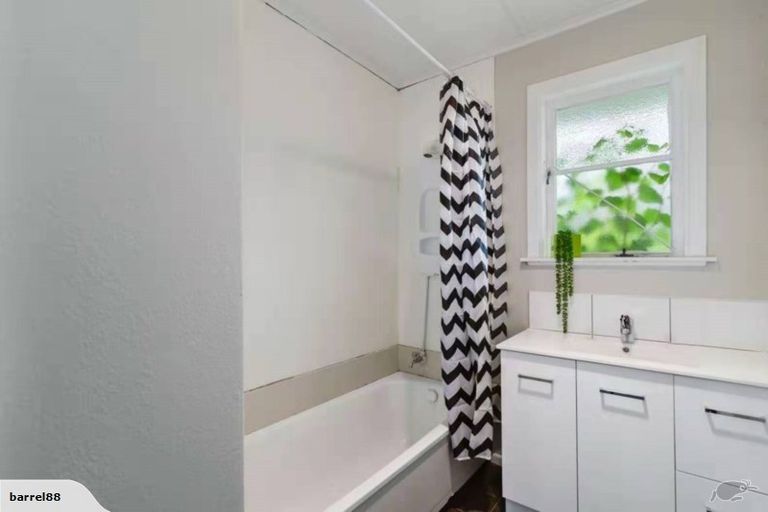 Photo of property in 32b Vaughan Road, Ngapuna, Rotorua, 3010