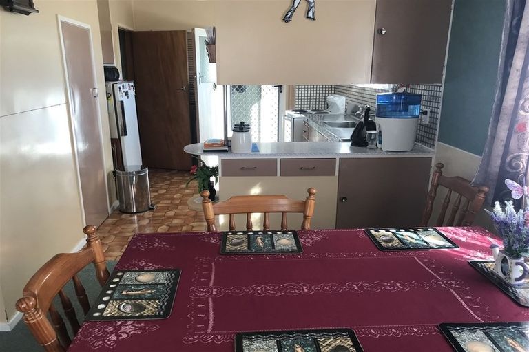 Photo of property in 1695 State Highway 3, Awahuri, Palmerston North, 4479