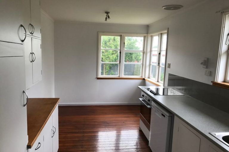 Photo of property in 11 Bayley Place, Spreydon, Christchurch, 8024