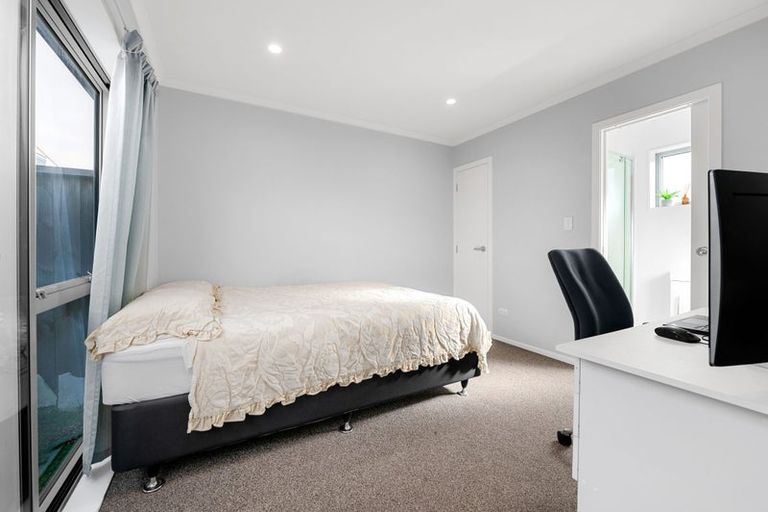 Photo of property in 3/11 Crosher Place, Silverdale, Hamilton, 3216