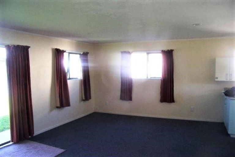 Photo of property in 28 Wainuiomata Road, Wainuiomata, Lower Hutt, 5014