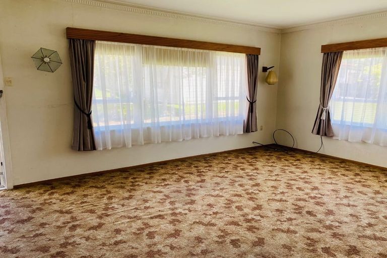 Photo of property in 9a Kirton Crescent, Manurewa, Auckland, 2102