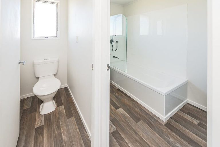 Photo of property in 40a Karyn Street, Castlecliff, Whanganui, 4501