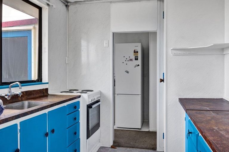 Photo of property in 17 Hobson Street, Normanby, Hawera, 4614