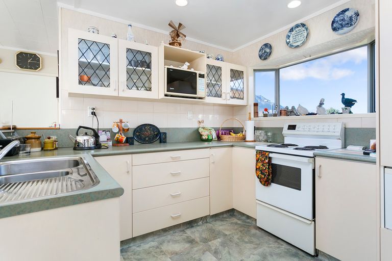 Photo of property in 37 Clarke Avenue, Te Aroha, 3320