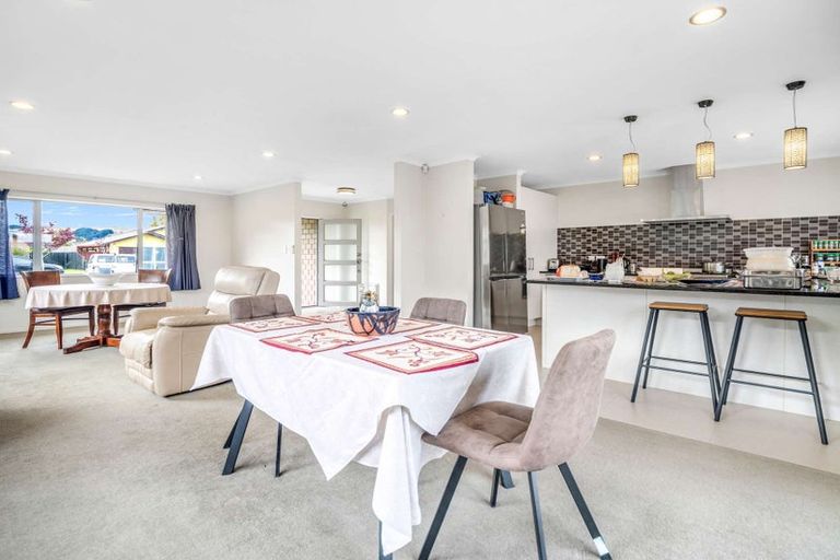 Photo of property in 39 Carroll Place, Owhata, Rotorua, 3010