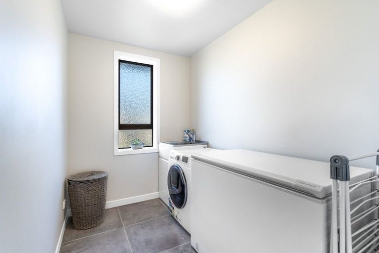 Photo of property in 64 Kakapo Street, Waikiwi, Invercargill, 9810